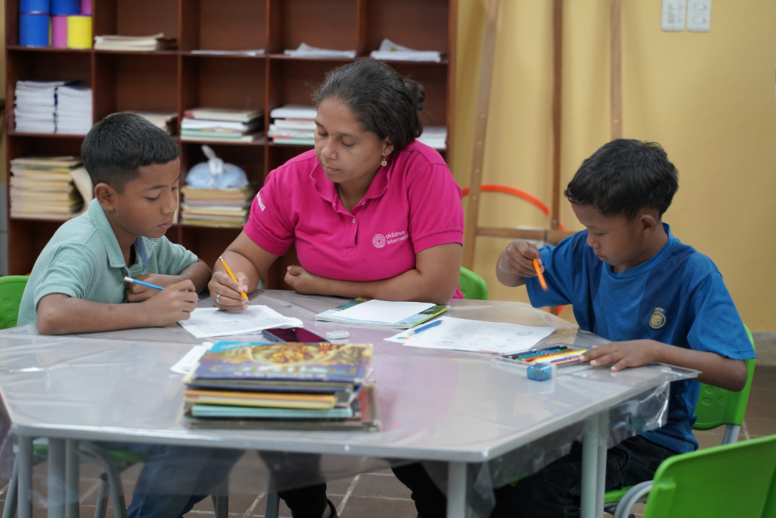 Lee más sobre el artículo Más allá de enseñar: los voluntarios que cambian vidas 